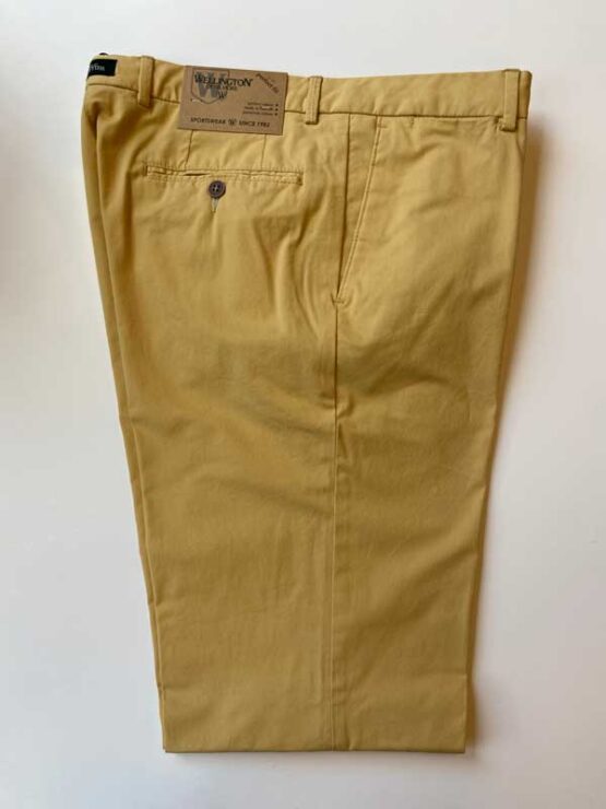 Wellington Chino, Mr. Jones katoenen broek licht geel