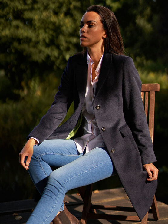 Wellington, Damesmantel Wol Cashmere in Marine