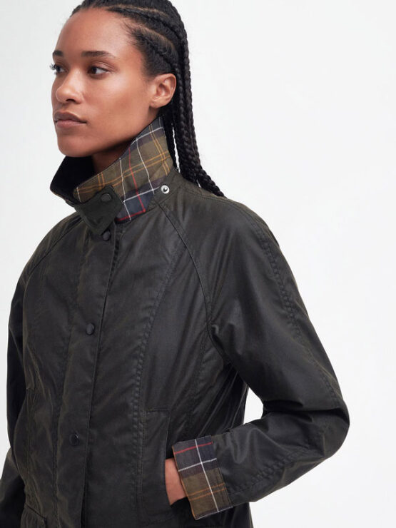Barbour Classic Beadnell Wachs Jacke Olive – Bild 4
