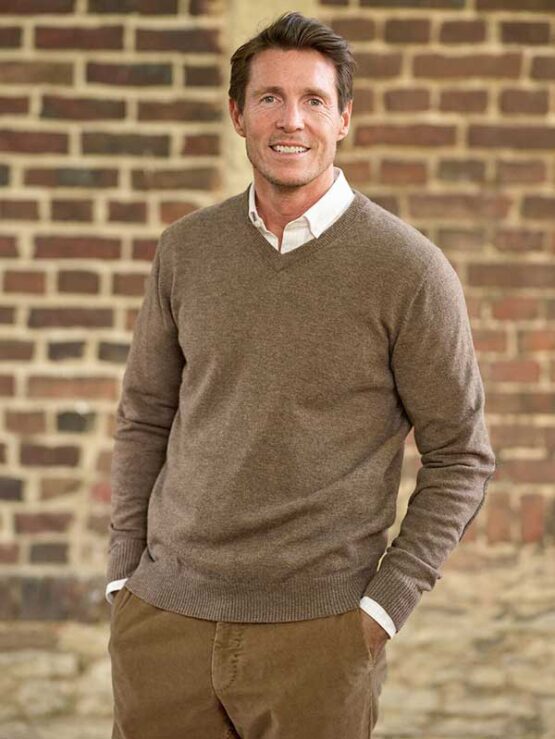 Herren Strickpullover ''Jack'' In Nutmeg Mit Harris Tweed Applikationen