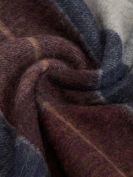 Barbour Tartan Lammwollschal Midnight Oak – Bild 4
