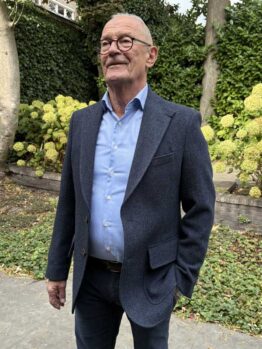 Sheppard and Jones Tweed Sakko Blau
