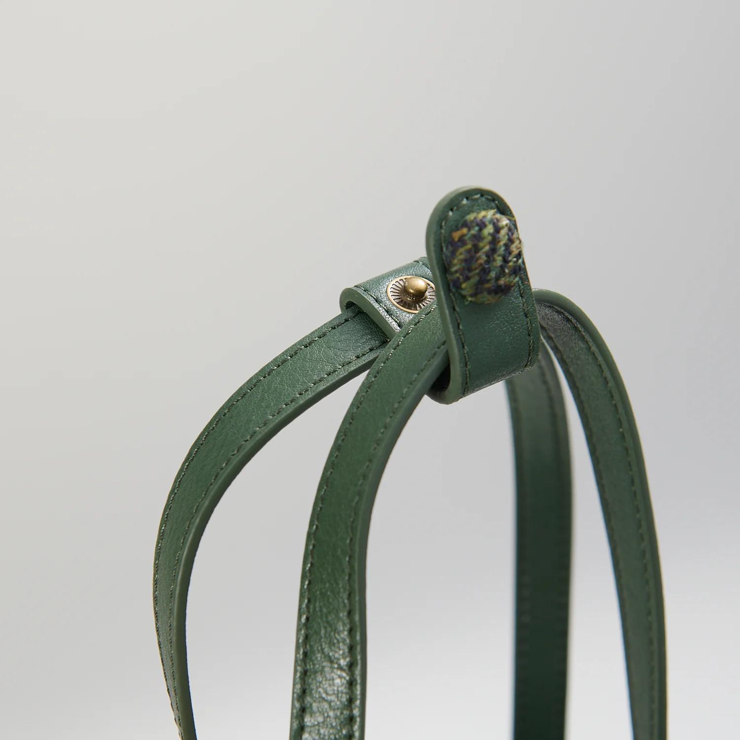 Harris Tweed Clutch, The Orlagh, Islander, Dunkelgrünes Fischgrätmuster – Bild 5