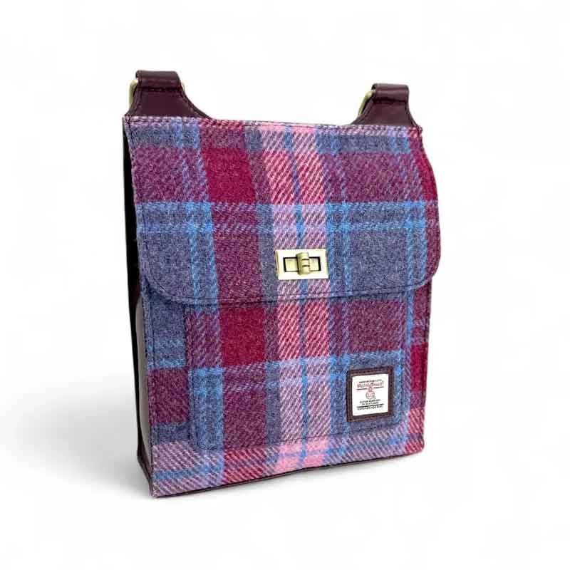 Harris_Tweed_Satchel_Bag_In_Pastel_Pink