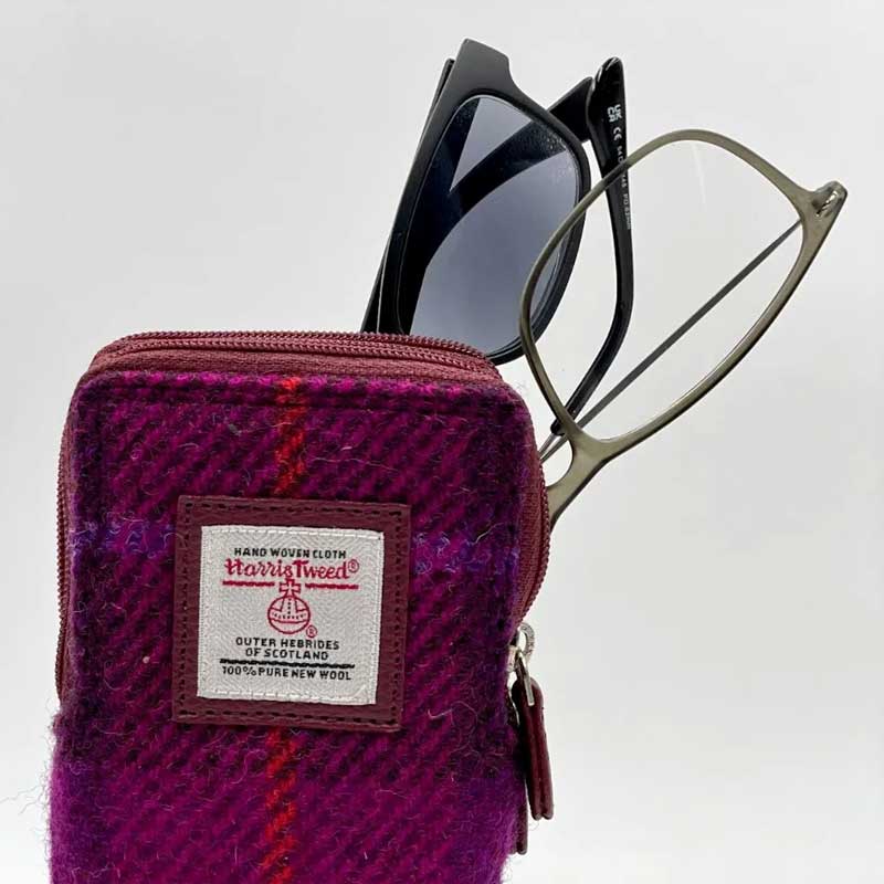 Harris_Tweed_Double_Glasses_Sleeve_in_Purple_Check