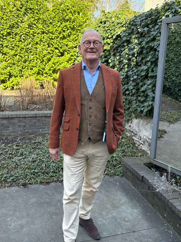 Harris_Tweed_Jacket_London_In_Rust_Overcheck_1