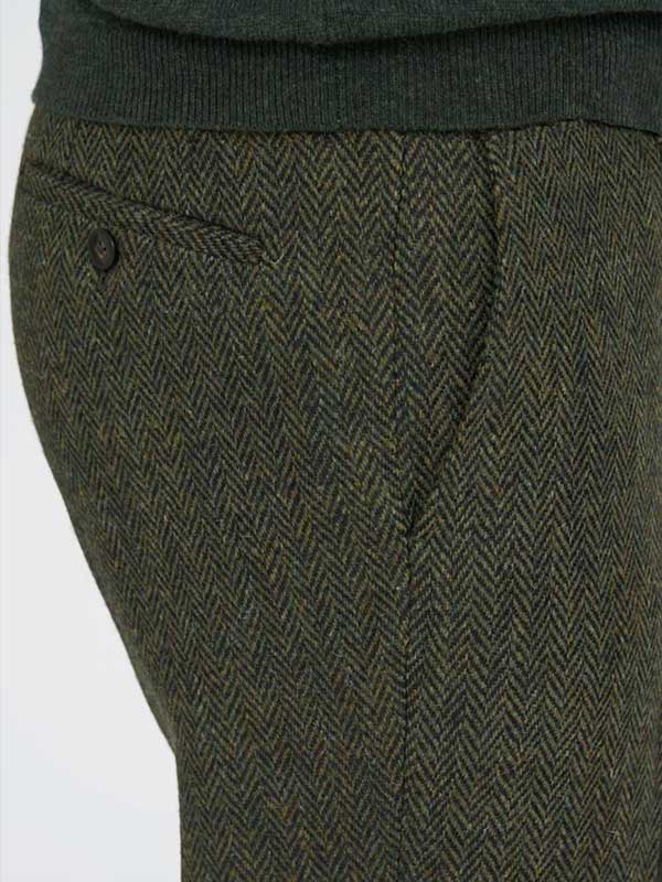 Harris Tweed Hose ''Mr. Miller " In Green Island Herringbone – Bild 4
