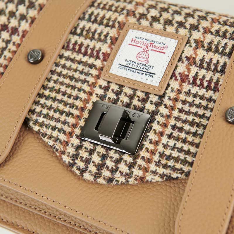 Harris Tweed Clutch, The Leather Medium Satchel, Islander, Beigefarbener Hahnentritt – Bild 5