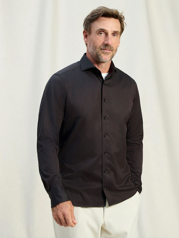 OLYMP_SIGNATURE__Casual_shirt__Tailored_Fit__Cutaway__Brown