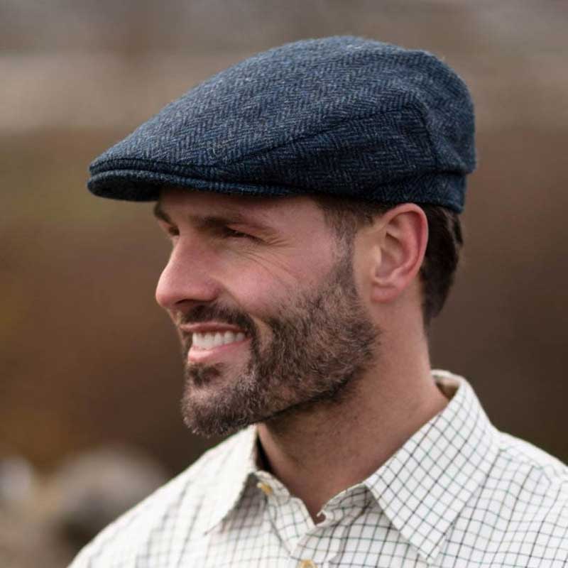 Harris Tweed Schiebermütze „Edward“ Mit Ausklappbaren Ohrenklappen In Mitternachtsblau – Bild 2